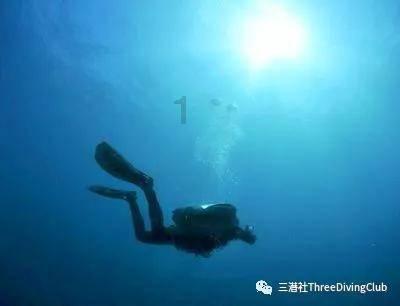 岁末筑牢用户安全防线 业内:压实企业主体责任 积极强化平台治理